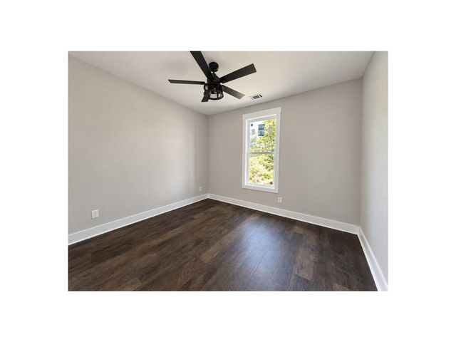 373 Stonington Drive, Mount Airy, GA 30563