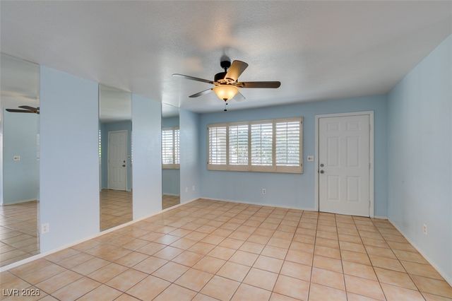 725 Anne Lane 725, Henderson, NV 89015