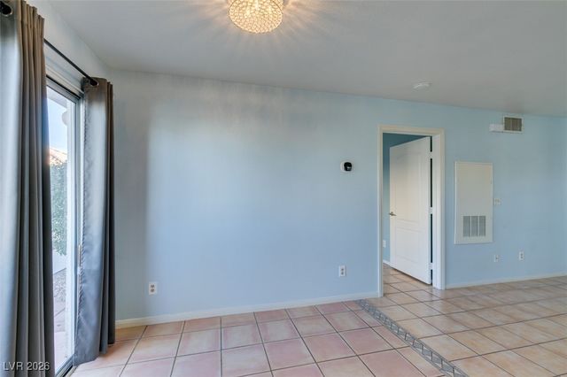 725 Anne Lane 725, Henderson, NV 89015