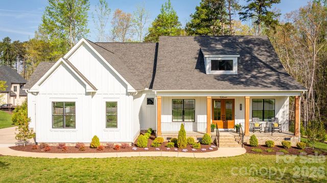 2411 Callaghan Court, Landis, NC 28088