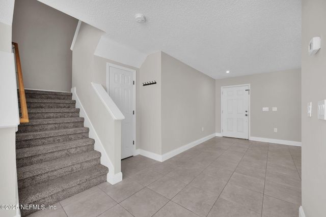 1154 DAWN CREEK Court, Jacksonville, FL 32218