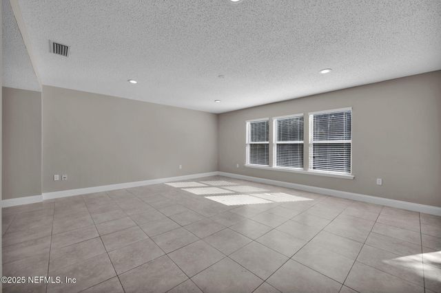 1154 DAWN CREEK Court, Jacksonville, FL 32218