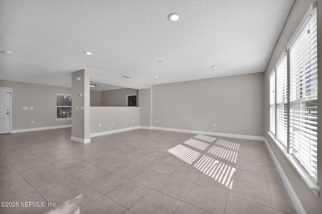 1154 DAWN CREEK Court, Jacksonville, FL 32218