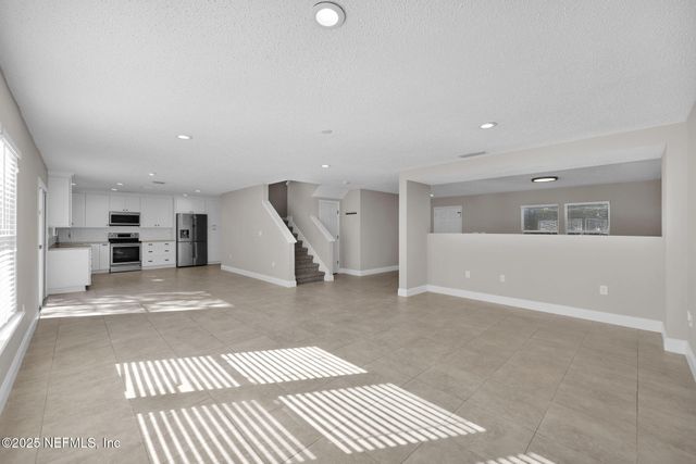 1154 DAWN CREEK Court, Jacksonville, FL 32218