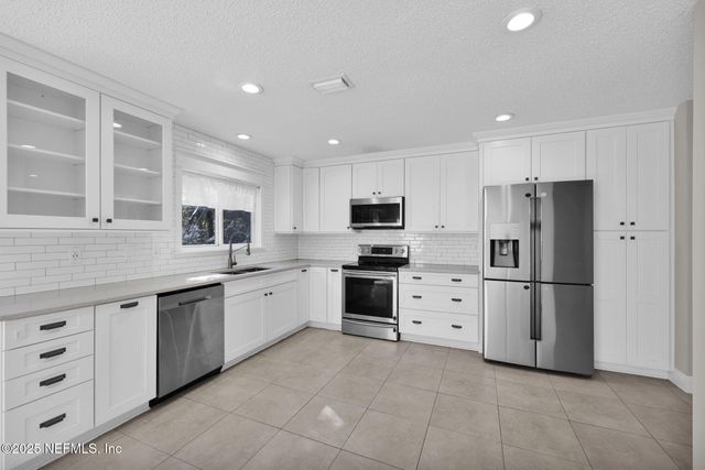 1154 DAWN CREEK Court, Jacksonville, FL 32218