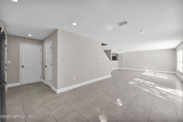 1154 DAWN CREEK Court, Jacksonville, FL 32218