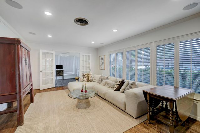 3422 Norris Drive, Houston, TX 77025