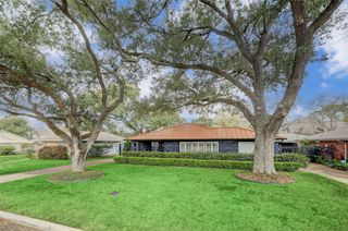 3422 Norris Drive, Houston, TX 77025