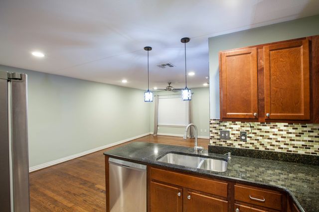 4741 Bradford Drive 4741B, Dallas, TX 75219