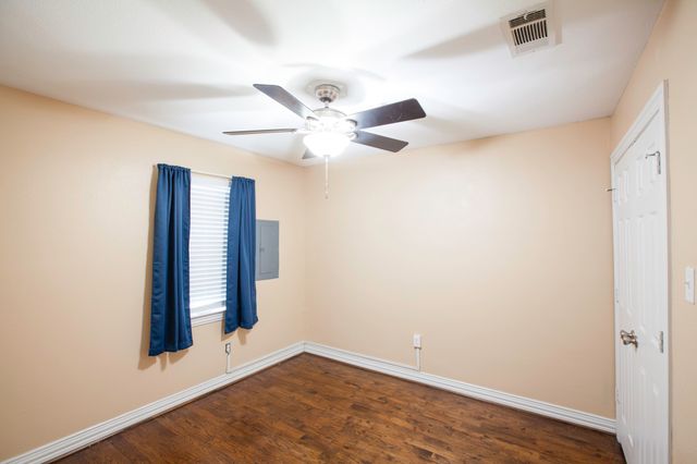 4741 Bradford Drive 4741B, Dallas, TX 75219
