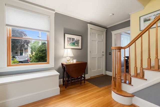 115 Aspen Rd, Swampscott, MA 01907