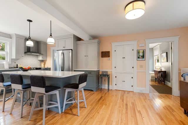 115 Aspen Rd, Swampscott, MA 01907