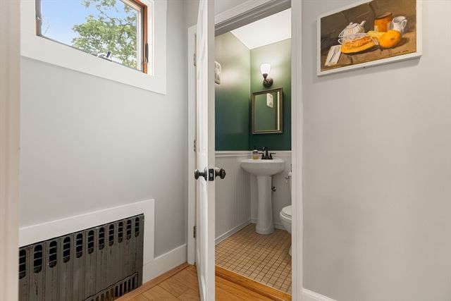 115 Aspen Rd, Swampscott, MA 01907