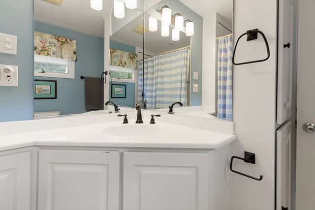 115 Aspen Rd, Swampscott, MA 01907