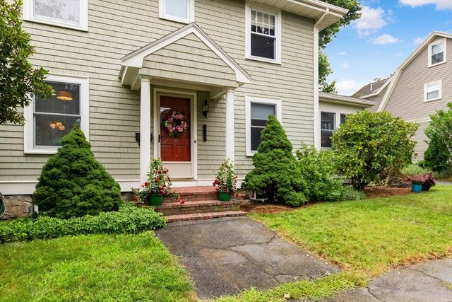 115 Aspen Rd, Swampscott, MA 01907