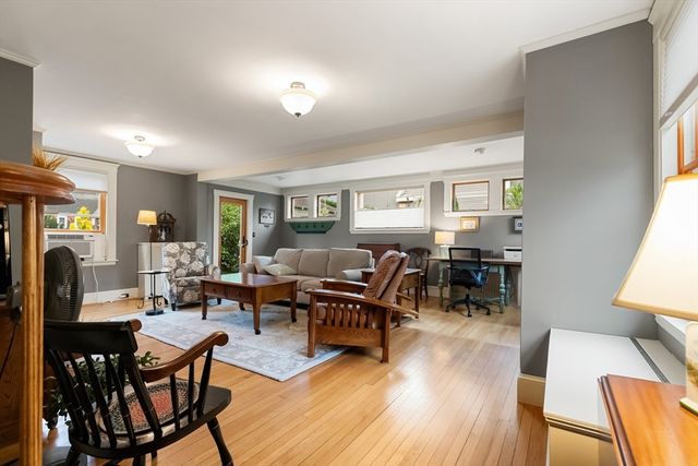 115 Aspen Rd, Swampscott, MA 01907