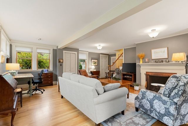 115 Aspen Rd, Swampscott, MA 01907