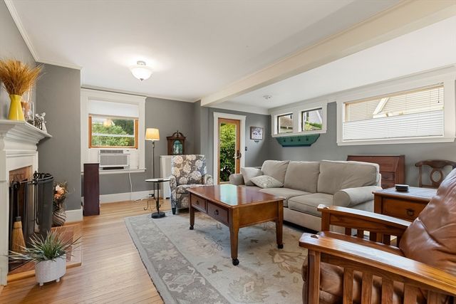 115 Aspen Rd, Swampscott, MA 01907