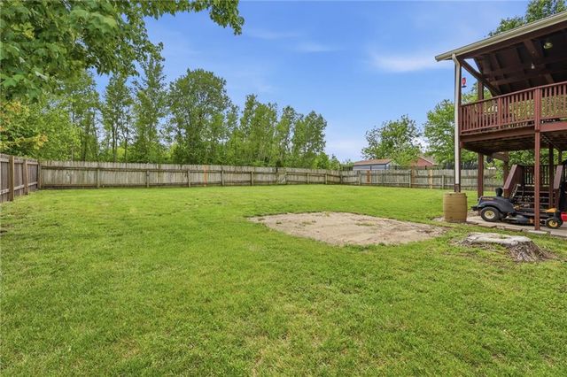 913 Park Avenue, Leavenworth, KS 66048