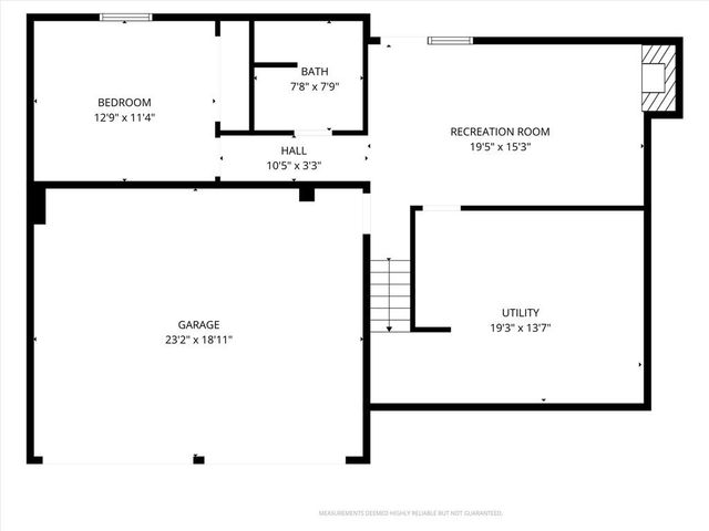 913 Park Avenue, Leavenworth, KS 66048