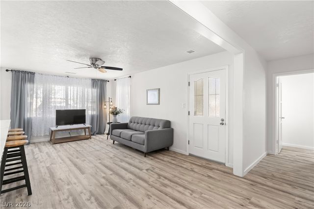 125 Cedar Street, Henderson, NV 89015