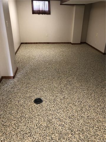 1914 Alcoa Dr, Arnold, PA 15068