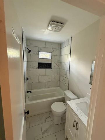 235 Ridgewood Avenue, Gainesville, GA 30501