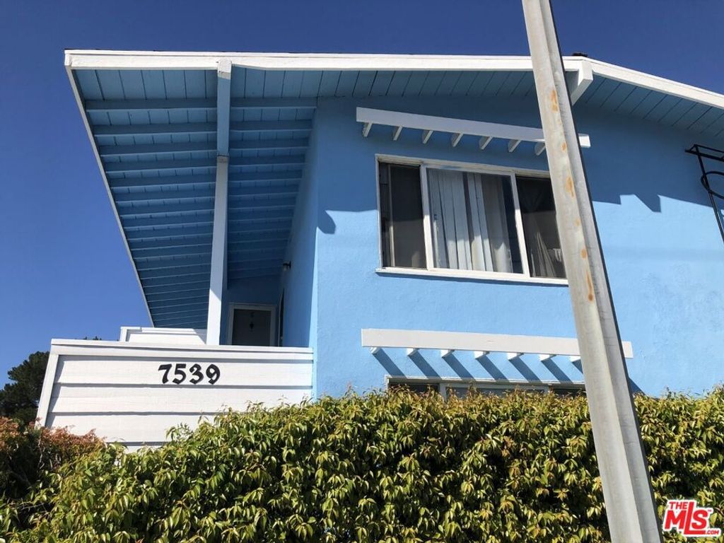 7539 N Hollywood Way, Los Angeles, CA 91505 — photo 2