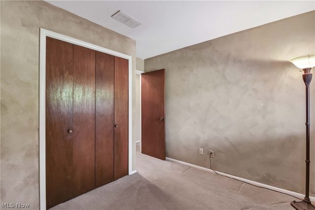 6518 Maplehurst Road, North Olmsted, OH 44070