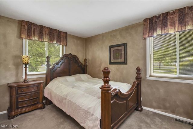 6518 Maplehurst Road, North Olmsted, OH 44070