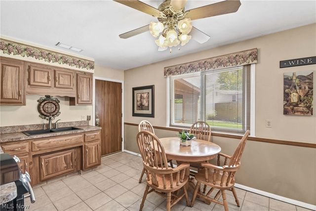 6518 Maplehurst Road, North Olmsted, OH 44070