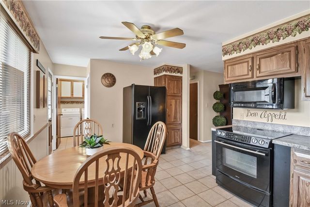 6518 Maplehurst Road, North Olmsted, OH 44070