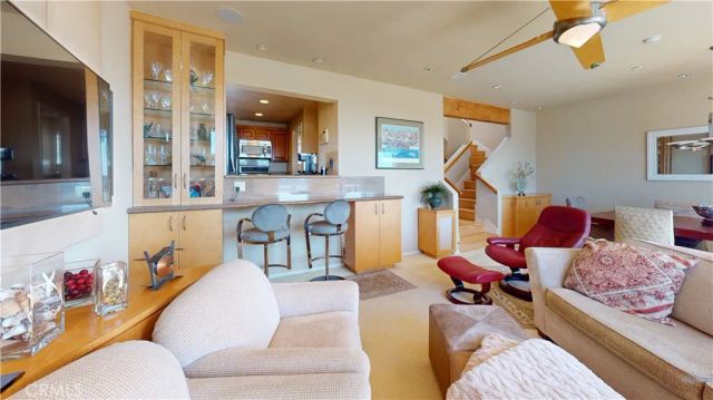 317 S Broadway C, Redondo Beach, CA 90277