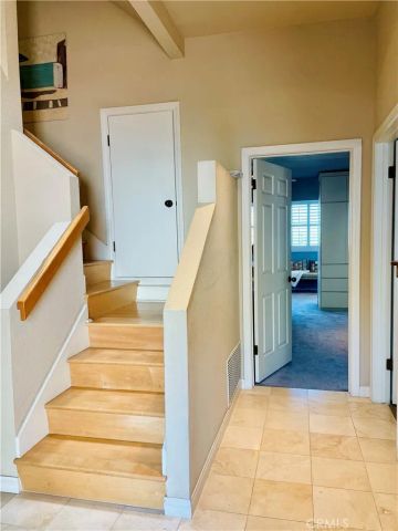 317 S Broadway C, Redondo Beach, CA 90277