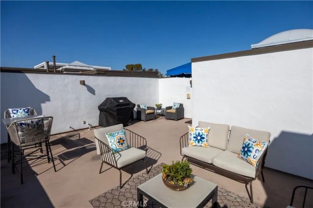 317 S Broadway C, Redondo Beach, CA 90277