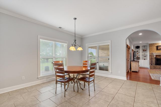 173 WINTER OAKS DR, Lamar, MS 38642