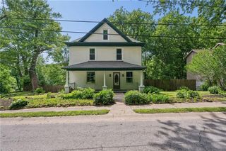 400 West Street, Parkville, MO 64152
