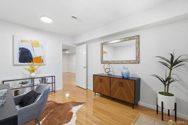 193 Hillcrest Drive, Daly City, CA 94014