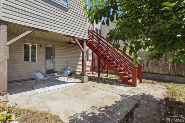 193 Hillcrest Drive, Daly City, CA 94014