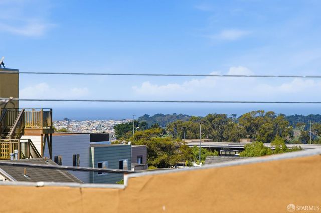 193 Hillcrest Drive, Daly City, CA 94014