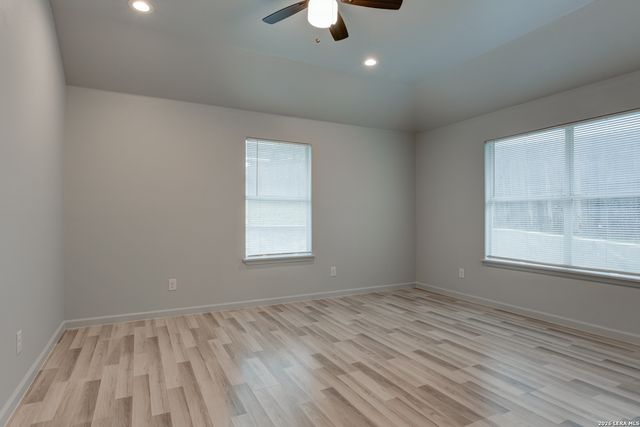 6626 Woodstock, San Antonio, TX 78223