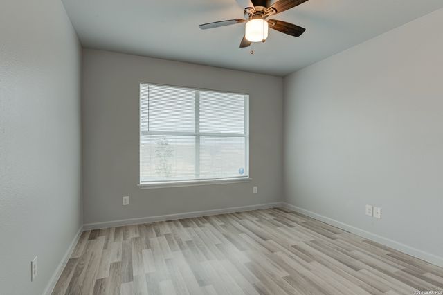 6626 Woodstock, San Antonio, TX 78223