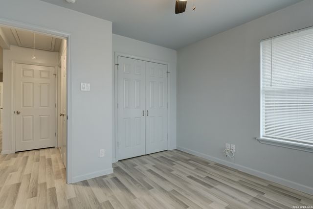 6626 Woodstock, San Antonio, TX 78223