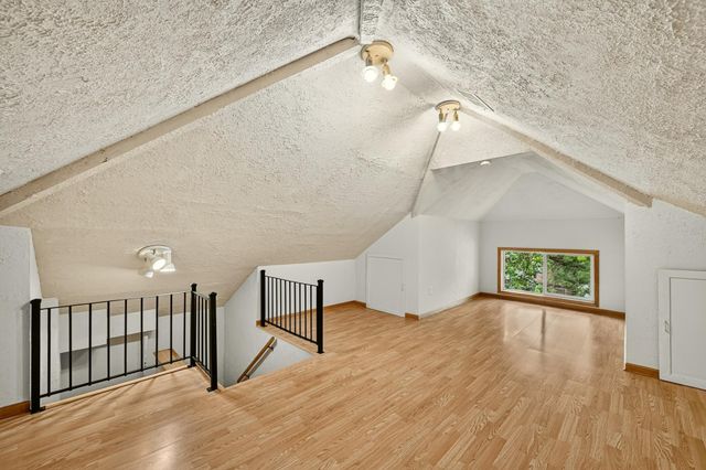 842 2nd Street NW, Rochester, MN 55901