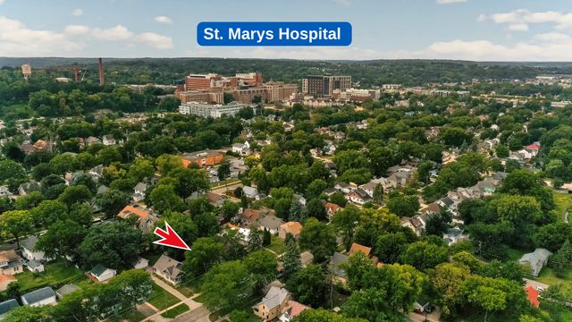842 2nd Street NW, Rochester, MN 55901