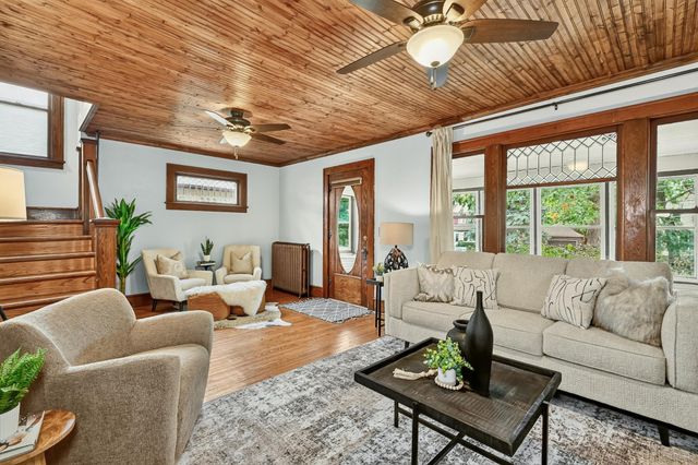 842 2nd Street NW, Rochester, MN 55901