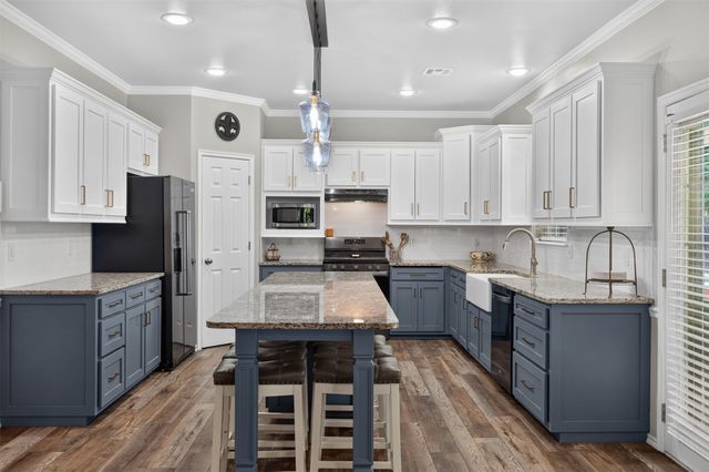 2400 S Willow Avenue, Broken Arrow, OK 74012