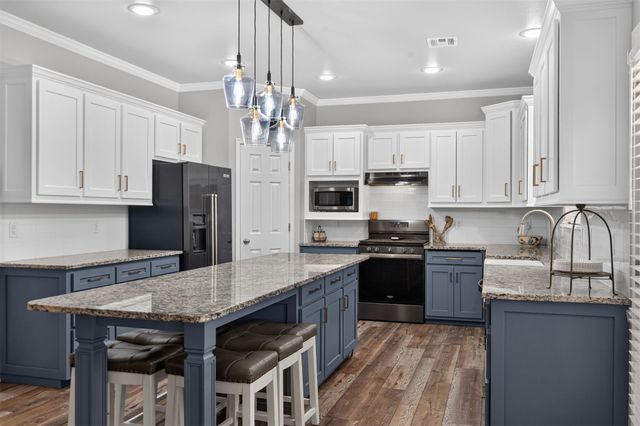 2400 S Willow Avenue, Broken Arrow, OK 74012