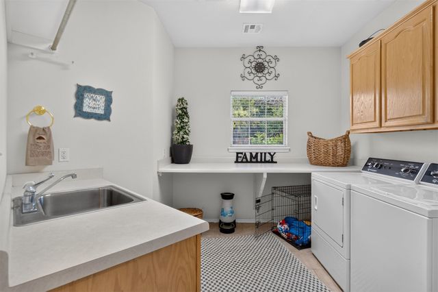 2400 S Willow Avenue, Broken Arrow, OK 74012