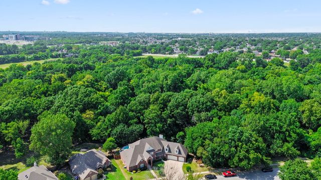 2400 S Willow Avenue, Broken Arrow, OK 74012